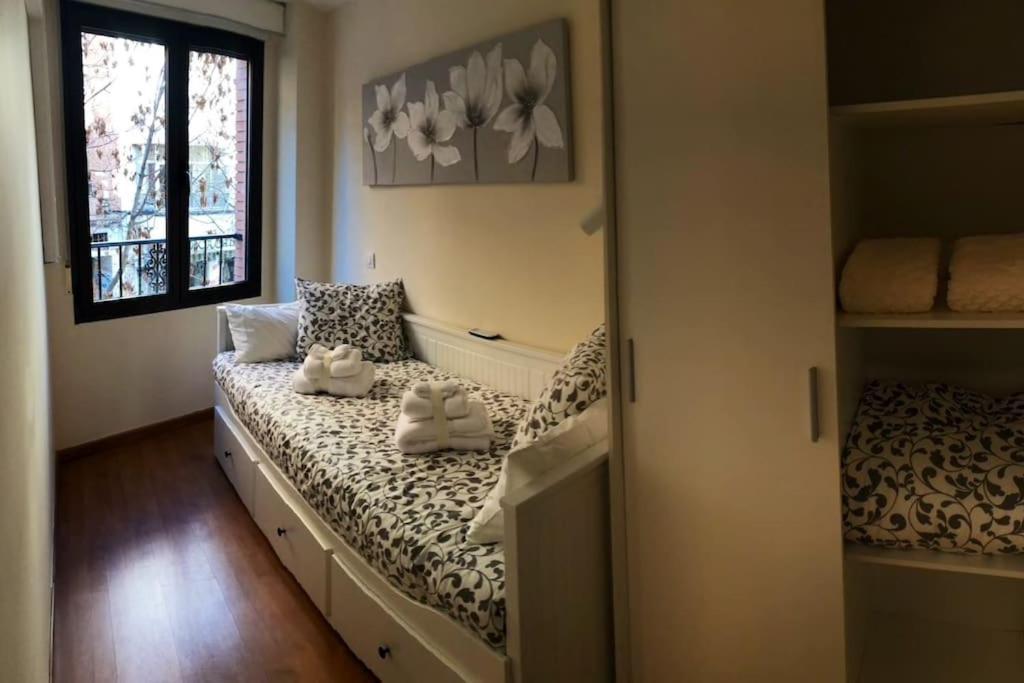 Apartamento Junto A Catedral Apartment Granada Exterior foto